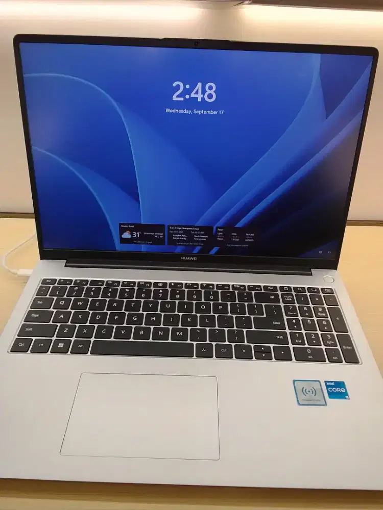 Huawei MateBook D16