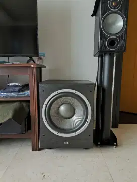 JBL Subwoofer venue sub12 Home Theater