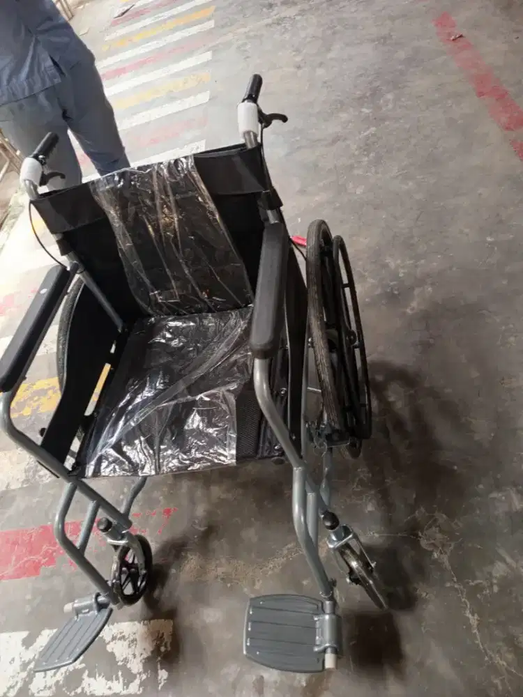 KURSI RODA NON PISPOT BARU