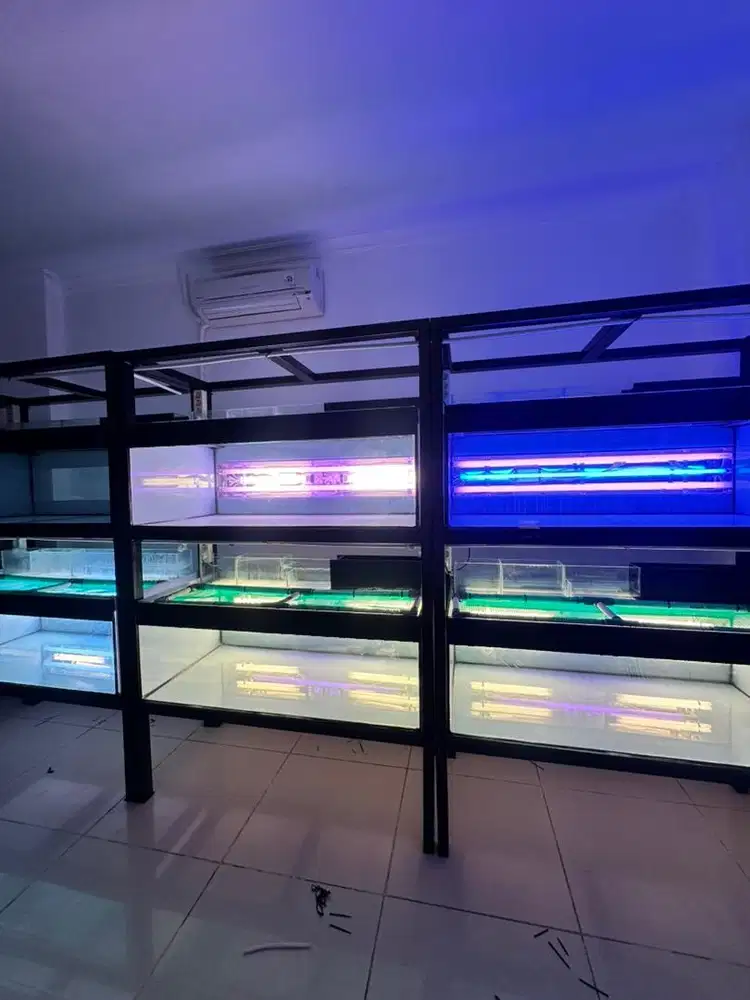 Dijual Aquarium 2 Tingkat 120x60x40 8 Set