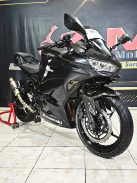 DP 9jt an Kawasaki New Ninja 250 FI Reg 2020 hitam glossy keren