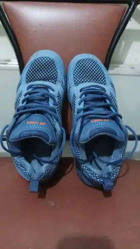 Dijual murah sepatu yonex badminton original