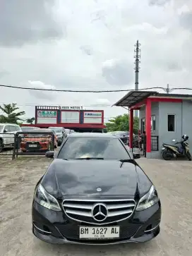 Mercy E200 2015 edition E matic. Km 70rb