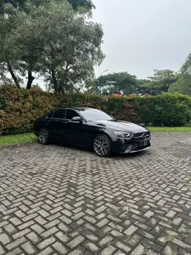 Mercedes Benz E300 AMG W213 2023