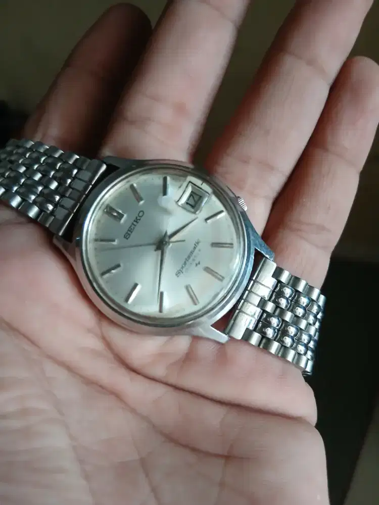 Di jual jam tangan