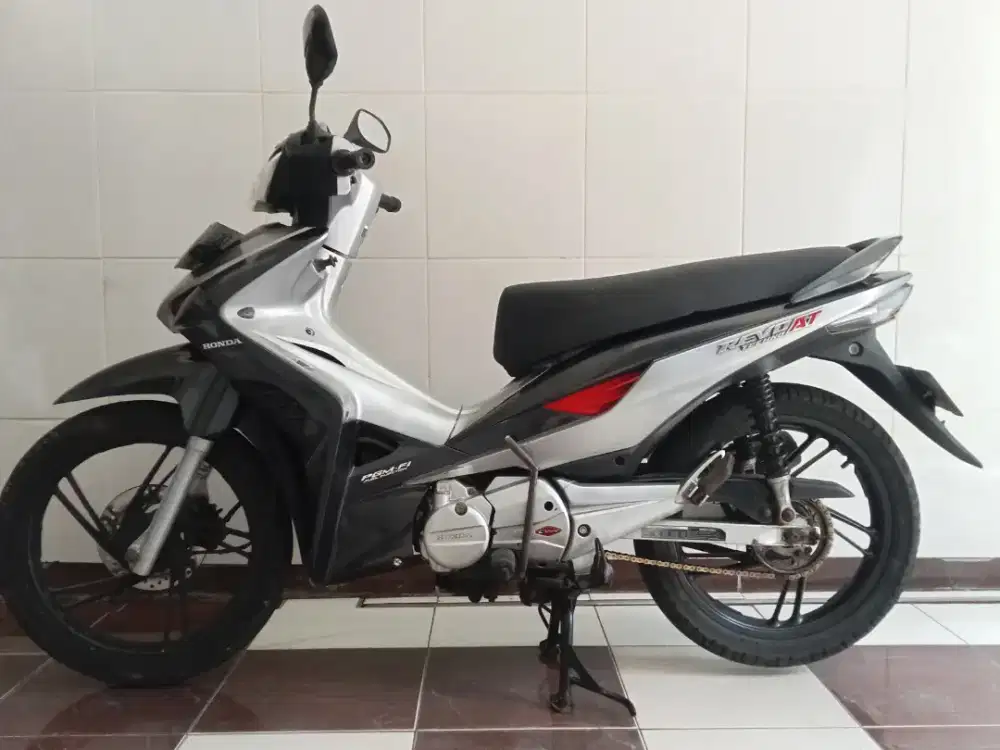 Revo at Tahun 2010 Matic Mulus Original