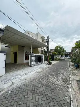 Rumah Tanah Luas 2 Lantai Sawojajar Malang