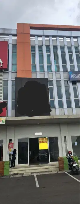 DISEWA CEPAT RUKO 3 LT SEMI FURNISH DI BURGUNDY SUMMARECON BEKASI