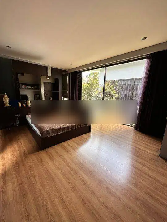 Rumah Permata Buana luas tanah 400 m2. Minimalis tropical