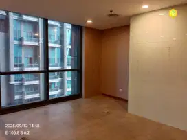 Sewa kantor Treasury tower scbd