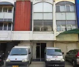 Dijual Ruko Murah Tiga Lantai di Permata Juanda - Sidoarjo