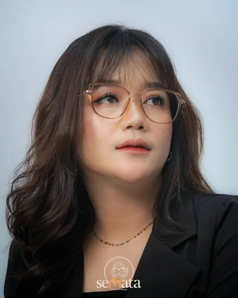Semata Eyewear - Kacamata Cat Eye Ringan dan Nyaman Dipakai - DANUR 04