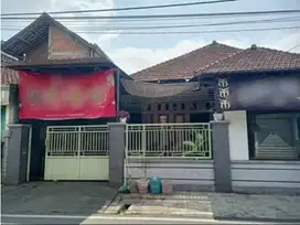 Rumah pinggir jalan sebuku sulfat bagus buat usaha BU Segera