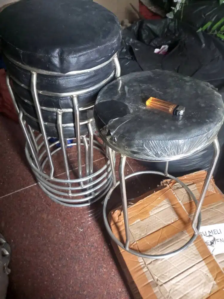 Bangku bakso kulit jok