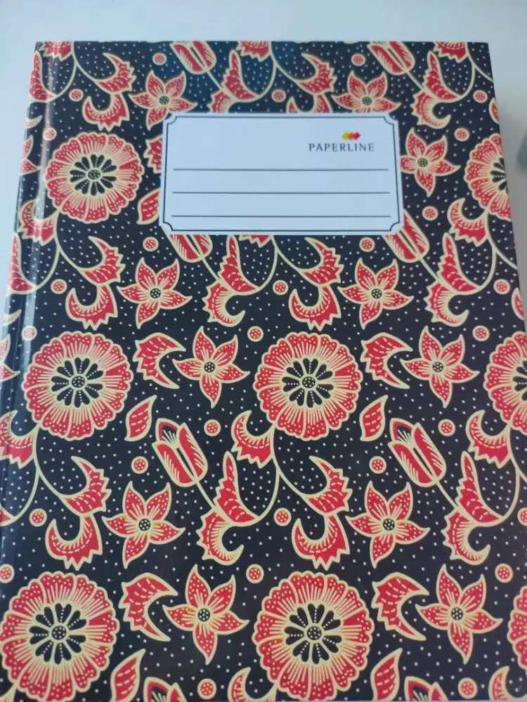 Buku tulis hard cover