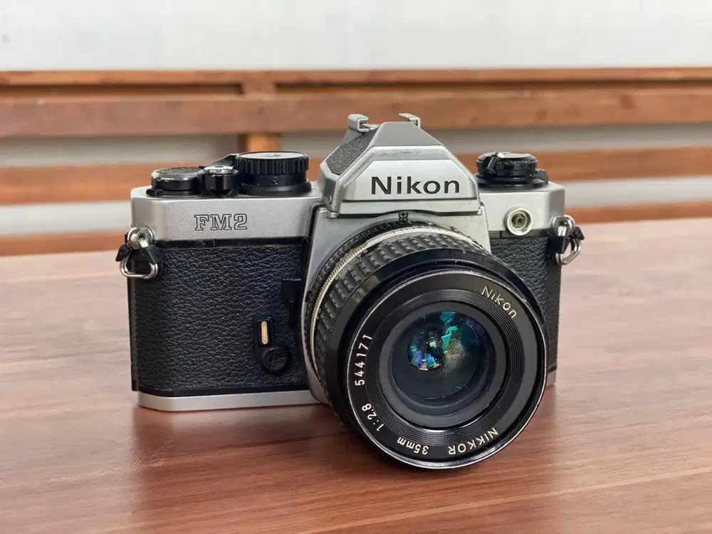 Nikkon FM2 + Nikkor 35mm F2.8