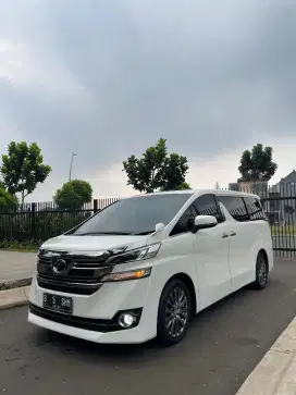 TOYOTA VELLFIRE 2.5 WELLCAB 2015