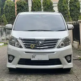Toyota Alphard 2.4 CBU SC PREMIUM SOUND 2012