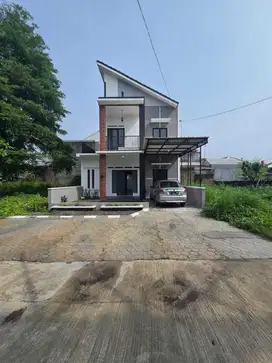 Rumah Bagus Minimis di Purbayan Gentan Dekat Luwes Gentan Solo