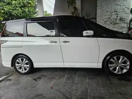 Mazda biante 2013
