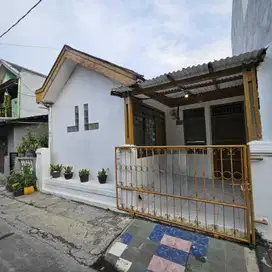 RUMAH di TAMAN WISMA ASRI 2, BEKASI