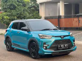 TOYOTA RAIZE 1.0 GR SPORT TWO TONE AT MATIC 2022 TANGAN PERTAMA