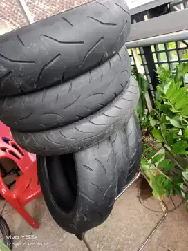 Ban motor tubles second