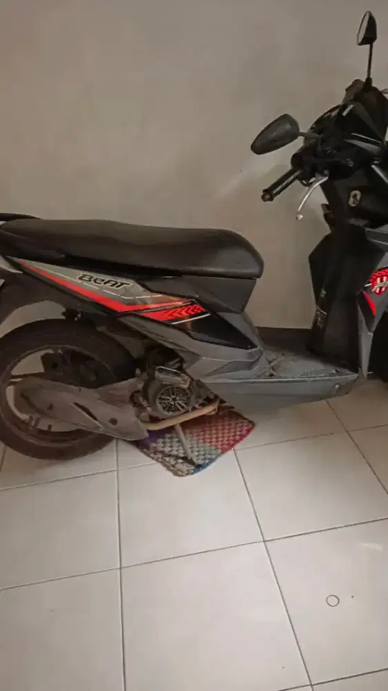 Beat Eco 2017 hitam