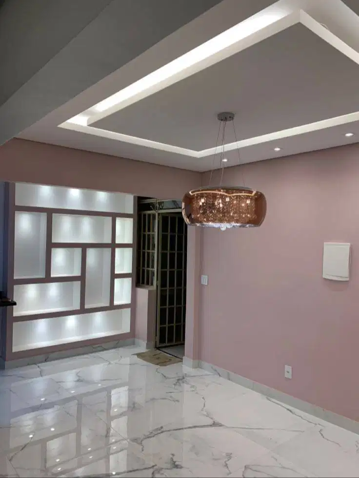 Wall Moulding Sekat Plafon Partisi PVC GRC Gypsum Jasa Tukang Pasang