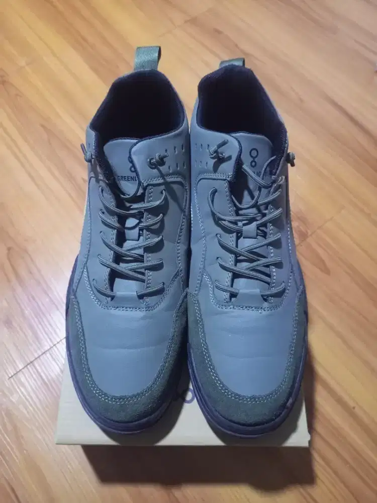 sepatu green light warna hijau pria