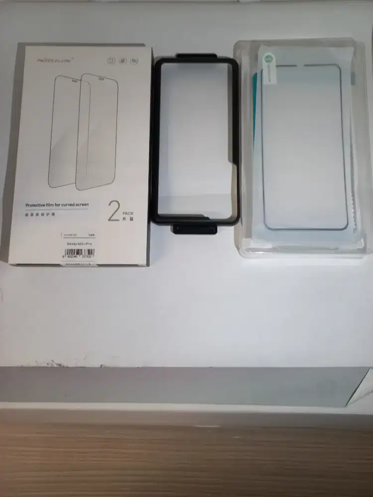 Tempered Glass / Screen Protector untuk