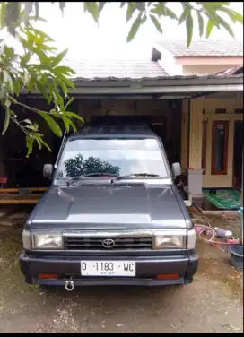 Jual Kijang mulus thn 88