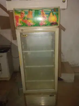 Dijual soft case kulkas kondisi msh bagus dan masih dingin