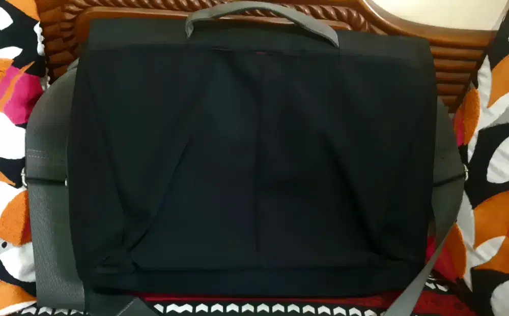 Laptop Bag Pria