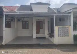 Rumah Cantik Perum Dekat Jalan Raya Hanya 10 Menit Ke Stasiun