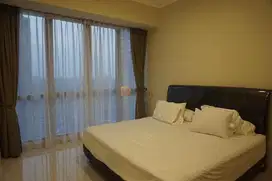 Dijual apartemen 3BR private lift Condominium taman anggrek residence