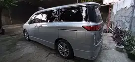 Nissan Elgrand 2011 Bensin