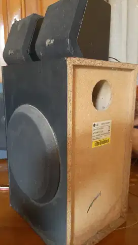 Subwoofer LG & Satelite