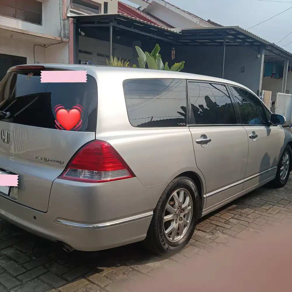 Honda Odyssey 2004 Bensin