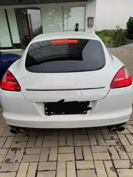 Dijual Porsche Panamera 3.6 PDK 2011