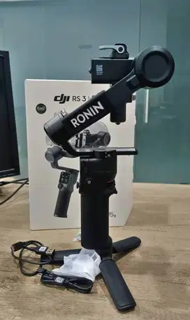 JUAL ~ Gimbal Stabilizer DJI RS 3 Mini