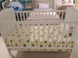 VIVIENNE BABY BED WHITE (S/2)