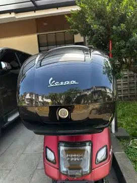 Top box vespa GTS super black nero original