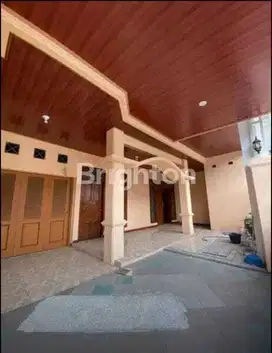 SEWA RUMAH CANTIK SIAP HUNI SIDOSERMO PDK DEKAT MARGOREJO PLAZA MARINA
