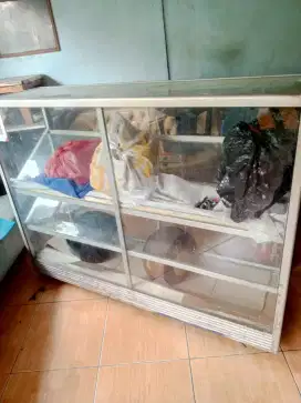 Etalase bekas conter hp