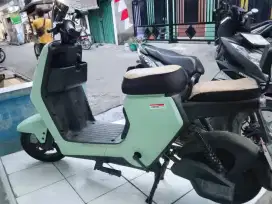 Sepeda listrik uwinfly D60
