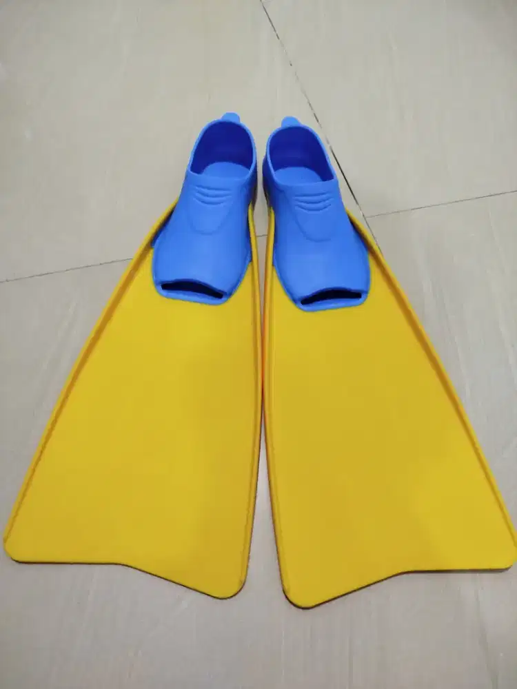 Di jual kaki katak / sepatu renang