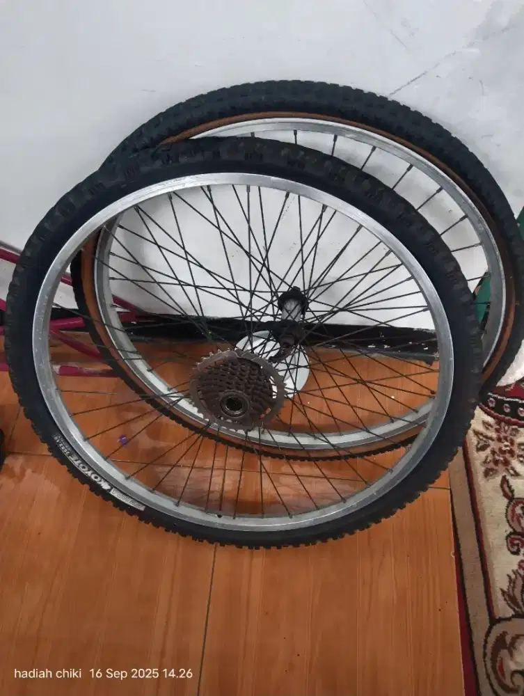 Velk alloy 26 inch coootan united