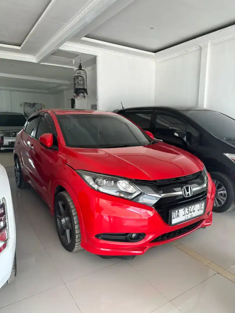 HR-v pristage 2015 AT