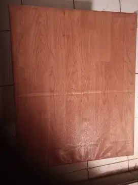 Meja bekas usaha jualan
